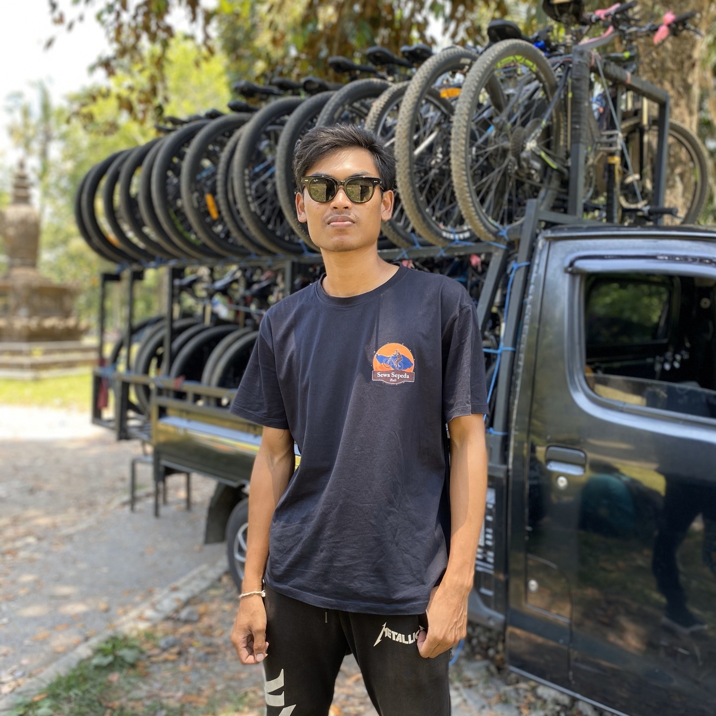 Dewa Eka Dewa Bike Tour